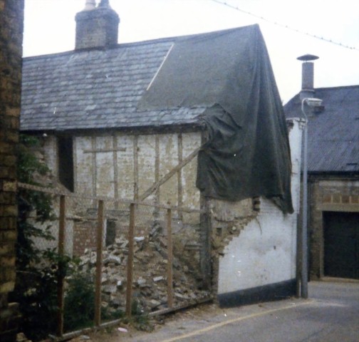 22 Palace Street  The Grapes1957